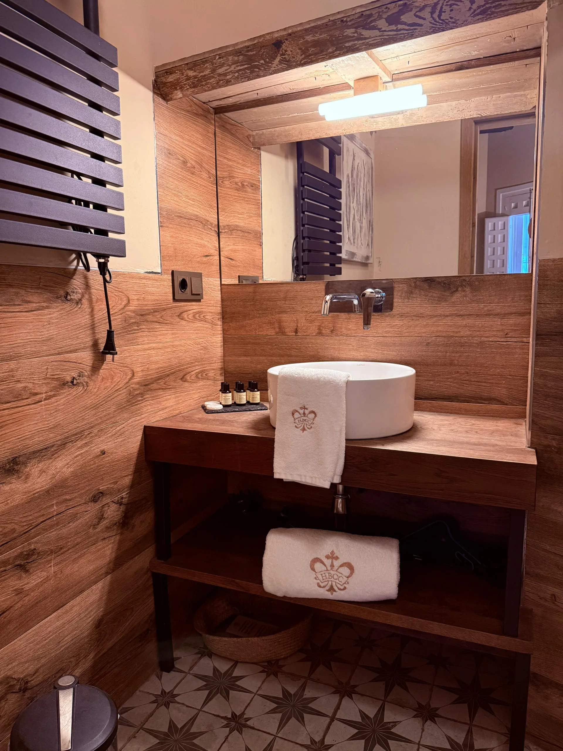 6ea7e5f4-0e12-48bc-9d14-e72fabe7f7ba